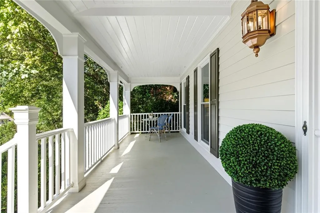 405 Ferry Landing, Atlanta, Georgia 30328, 4 Bedrooms Bedrooms, ,3 BathroomsBathrooms,Residential,For Sale,405 Ferry Landing,7648705