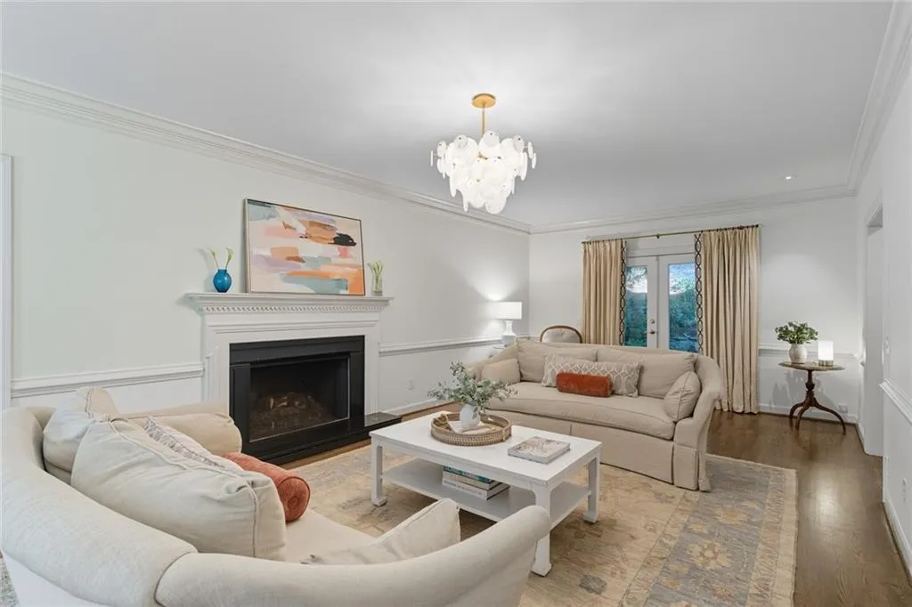 405 Ferry Landing, Atlanta, Georgia 30328, 4 Bedrooms Bedrooms, ,3 BathroomsBathrooms,Residential,For Sale,405 Ferry Landing,7648705