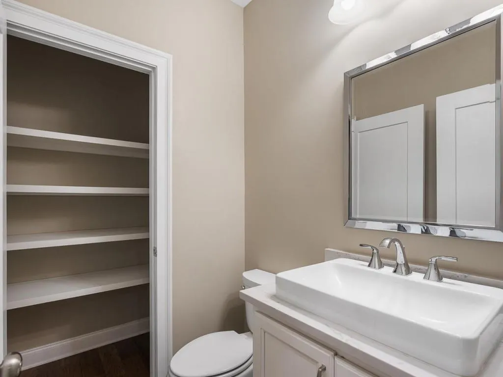 5830 Sandy Springs Circle, Atlanta, Georgia 30328, 3 Bedrooms Bedrooms, ,3 BathroomsBathrooms,Residential,Sold,5830 Sandy Springs Circle,7004525