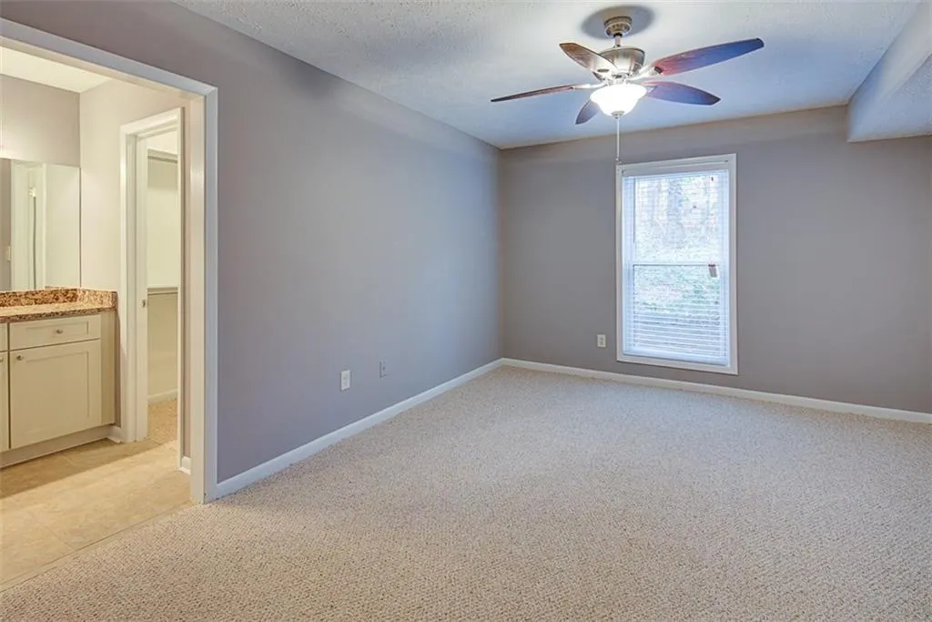 8740 Roswell Road Unit 6a, Sandy Springs, Georgia 30350, 2 Bedrooms Bedrooms, ,2 BathroomsBathrooms,Residential,Sold,8740 Roswell Road Unit 6a,5965770