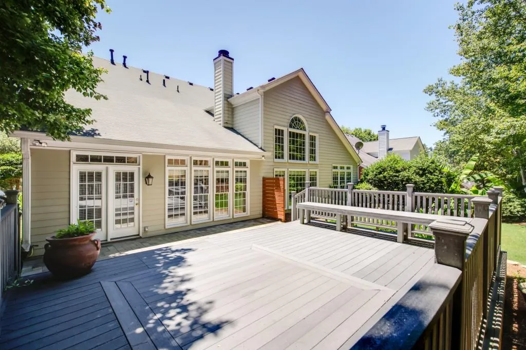 175 Smithdun Lane, Sandy Springs, Georgia 30350, 4 Bedrooms Bedrooms, ,3 BathroomsBathrooms,Residential,Sold,175 Smithdun Lane,6023768