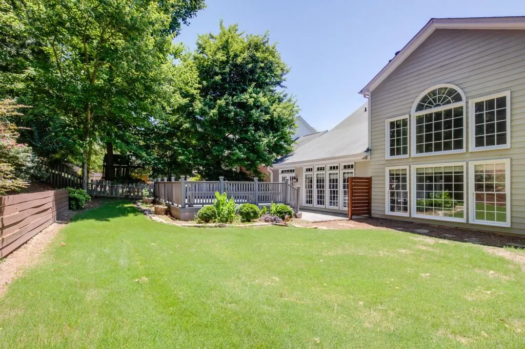 175 Smithdun Lane, Sandy Springs, Georgia 30350, 4 Bedrooms Bedrooms, ,3 BathroomsBathrooms,Residential,Sold,175 Smithdun Lane,6023768