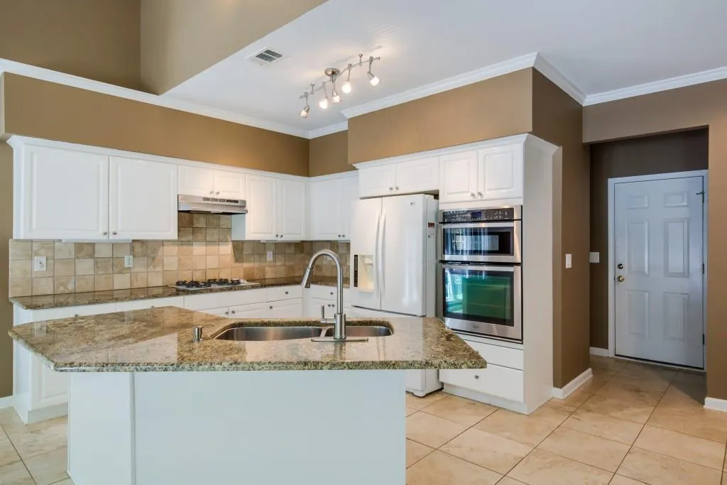 175 Smithdun Lane, Sandy Springs, Georgia 30350, 4 Bedrooms Bedrooms, ,3 BathroomsBathrooms,Residential,Sold,175 Smithdun Lane,6023768