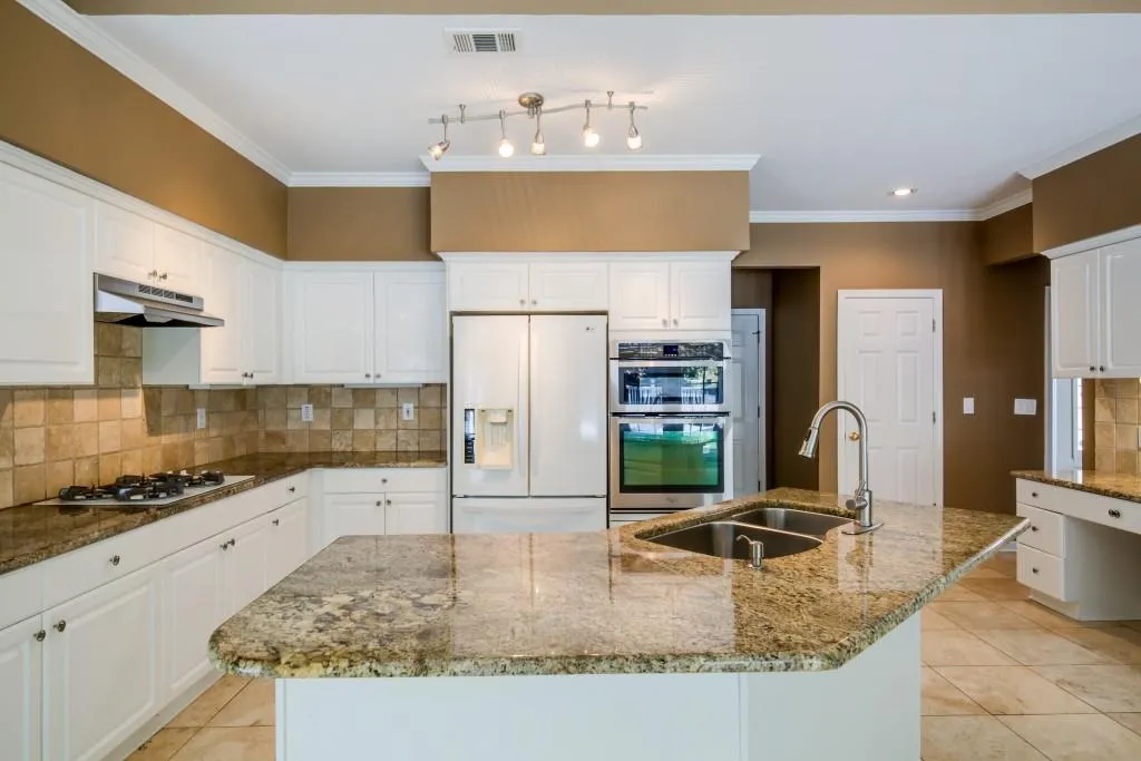 175 Smithdun Lane, Sandy Springs, Georgia 30350, 4 Bedrooms Bedrooms, ,3 BathroomsBathrooms,Residential,Sold,175 Smithdun Lane,6023768