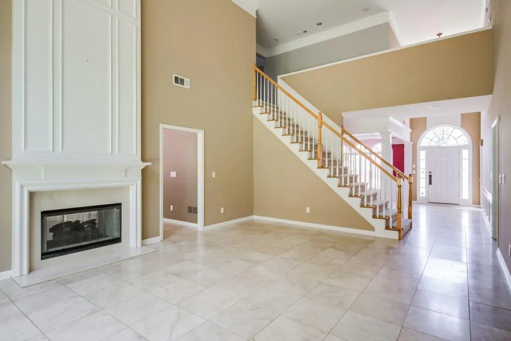 175 Smithdun Lane, Sandy Springs, Georgia 30350, 4 Bedrooms Bedrooms, ,3 BathroomsBathrooms,Residential,Sold,175 Smithdun Lane,6023768