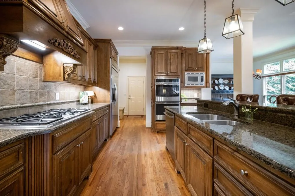 400 Meadow Gate Close, Atlanta, Georgia 30350, 5 Bedrooms Bedrooms, ,5 BathroomsBathrooms,Residential,Sold,400 Meadow Gate Close,7427948