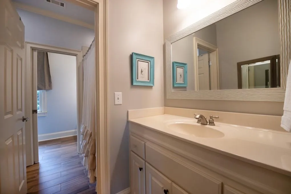 Jack-n-Jill bathroom