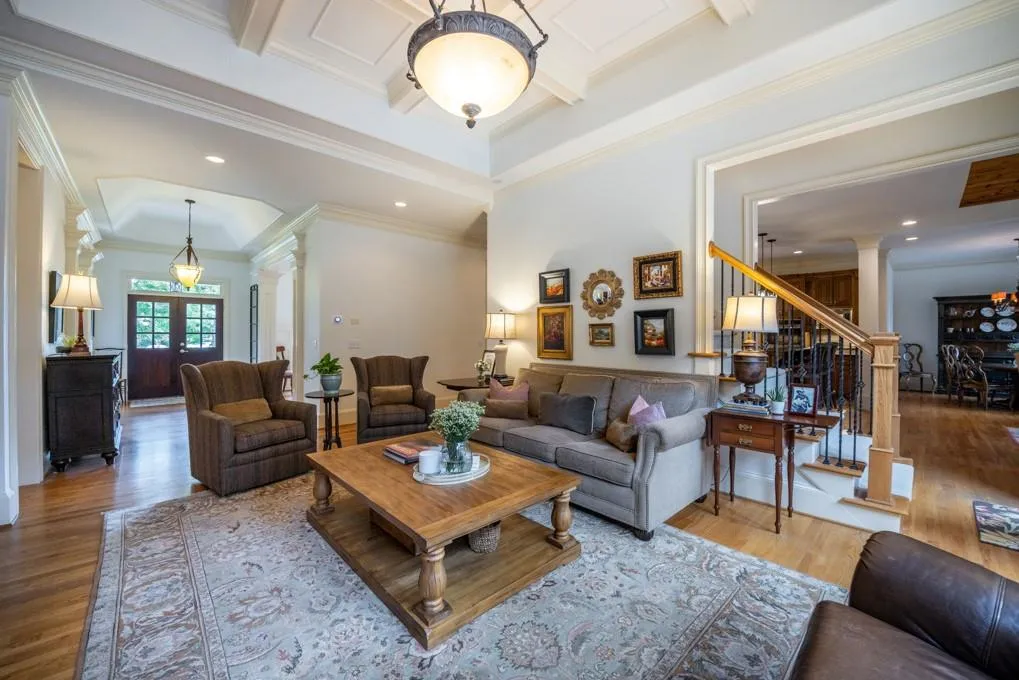 400 Meadow Gate Close, Atlanta, Georgia 30350, 5 Bedrooms Bedrooms, ,5 BathroomsBathrooms,Residential,Sold,400 Meadow Gate Close,7427948