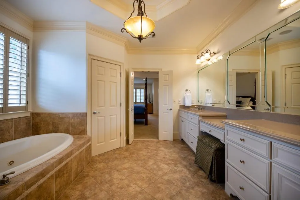 400 Meadow Gate Close, Atlanta, Georgia 30350, 5 Bedrooms Bedrooms, ,5 BathroomsBathrooms,Residential,Sold,400 Meadow Gate Close,7427948