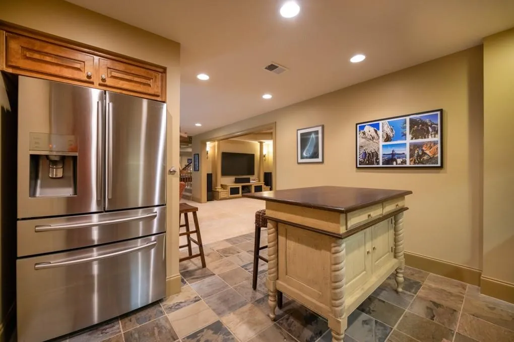 Full refrigerator/freezer in terrace level kitchen