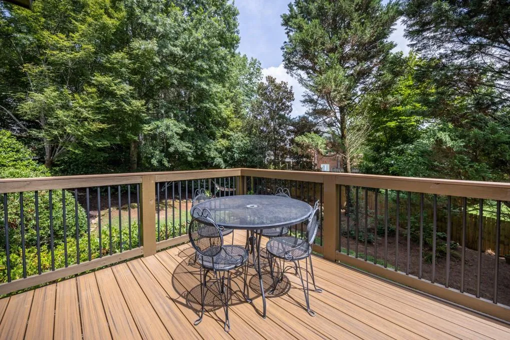 400 Meadow Gate Close, Atlanta, Georgia 30350, 5 Bedrooms Bedrooms, ,5 BathroomsBathrooms,Residential,Sold,400 Meadow Gate Close,7427948