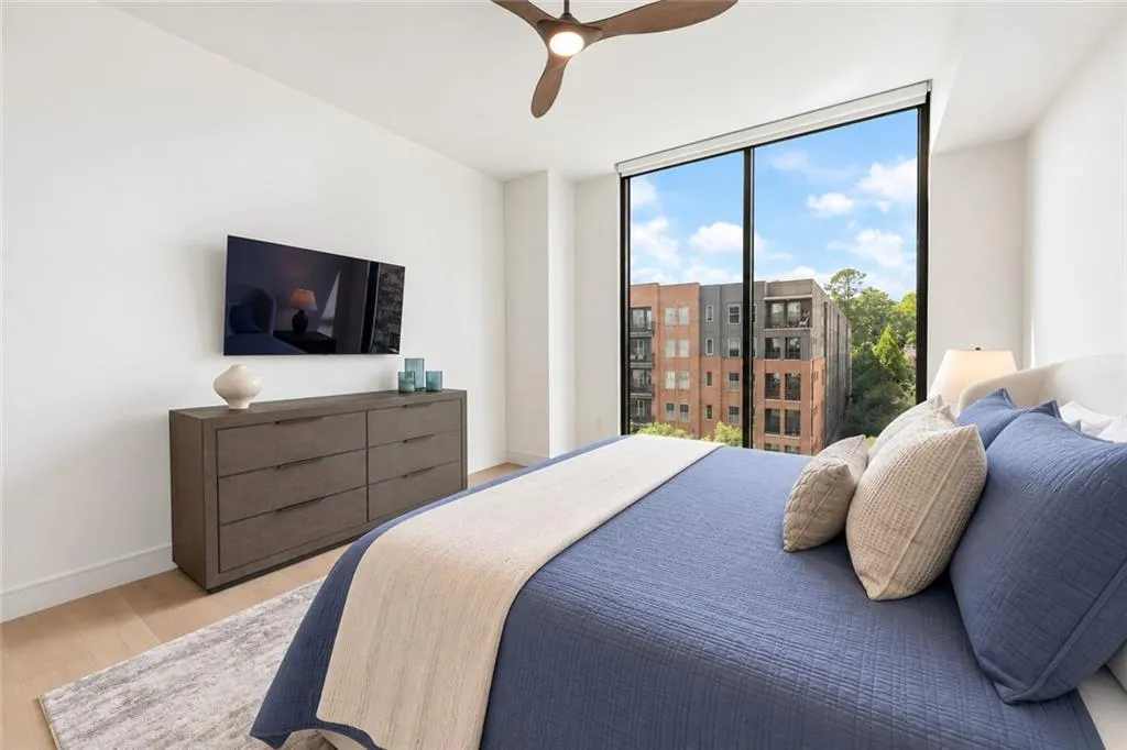 2425 Peachtree Road Ne Unit 511, Atlanta, Georgia 30305, 2 Bedrooms Bedrooms, 0 ,3 BathroomsBathrooms,Residential,For Sale,2425 Peachtree Road Ne Unit 511,7836431