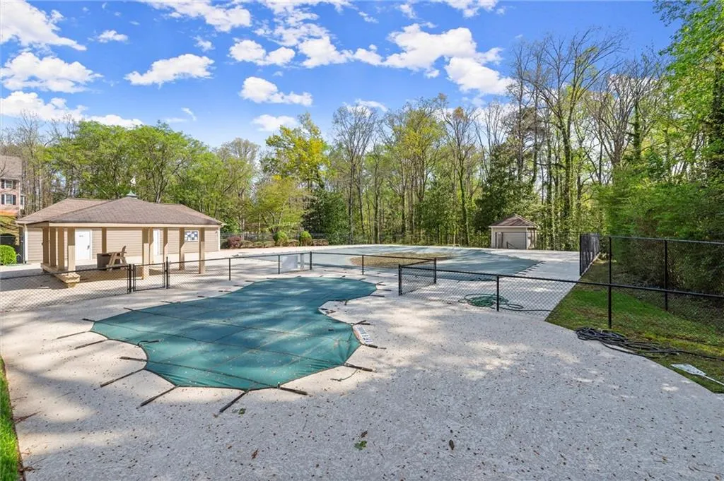 495 Heritage Way, Atlanta, Georgia 30328, 4 Bedrooms Bedrooms, ,3 BathroomsBathrooms,Residential,Sold,495 Heritage Way,7554169
