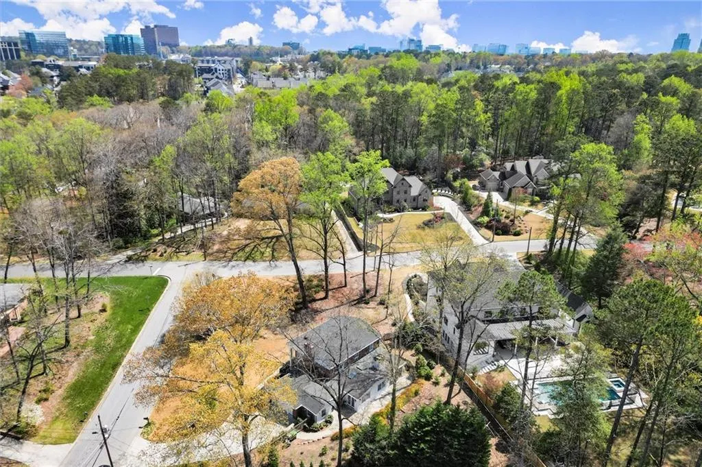 495 Heritage Way, Atlanta, Georgia 30328, 4 Bedrooms Bedrooms, ,3 BathroomsBathrooms,Residential,Sold,495 Heritage Way,7554169