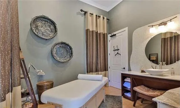 200 River Vista Drive Unit 610, Atlanta, Georgia 30339, 2 Bedrooms Bedrooms, ,2 BathroomsBathrooms,Residential,Sold,200 River Vista Drive Unit 610,6853546