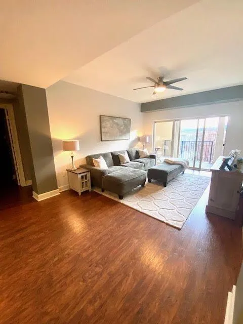 200 River Vista Drive Unit 610, Atlanta, Georgia 30339, 2 Bedrooms Bedrooms, ,2 BathroomsBathrooms,Residential,Sold,200 River Vista Drive Unit 610,6853546