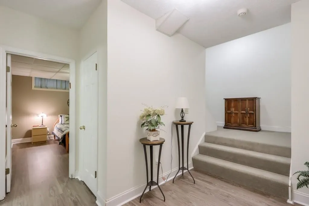 7900 Saddle Ridge Drive, Sandy Springs, Georgia 30350, 4 Bedrooms Bedrooms, ,3 BathroomsBathrooms,Residential,Sold,7900 Saddle Ridge Drive,7216056