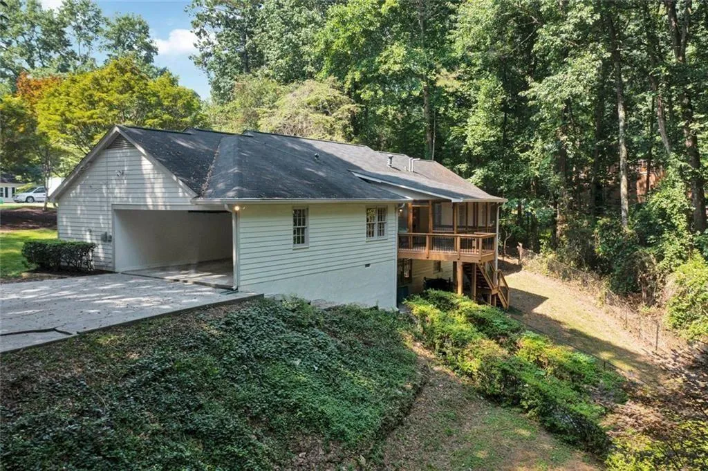 1590 Sunnybrook Farm Road Road, Atlanta, Georgia 30350, 5 Bedrooms Bedrooms, ,3 BathroomsBathrooms,Residential,For Sale,1590 Sunnybrook Farm Road Road,7603034