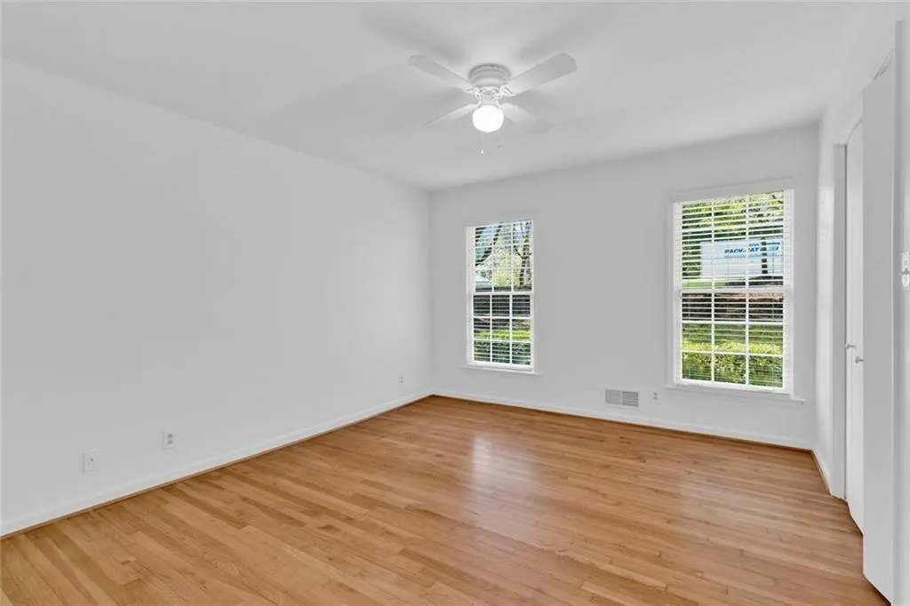 1590 Sunnybrook Farm Road Road, Atlanta, Georgia 30350, 5 Bedrooms Bedrooms, ,3 BathroomsBathrooms,Residential,For Sale,1590 Sunnybrook Farm Road Road,7603034