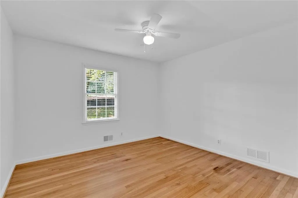 1590 Sunnybrook Farm Road Road, Atlanta, Georgia 30350, 5 Bedrooms Bedrooms, ,3 BathroomsBathrooms,Residential,For Sale,1590 Sunnybrook Farm Road Road,7603034