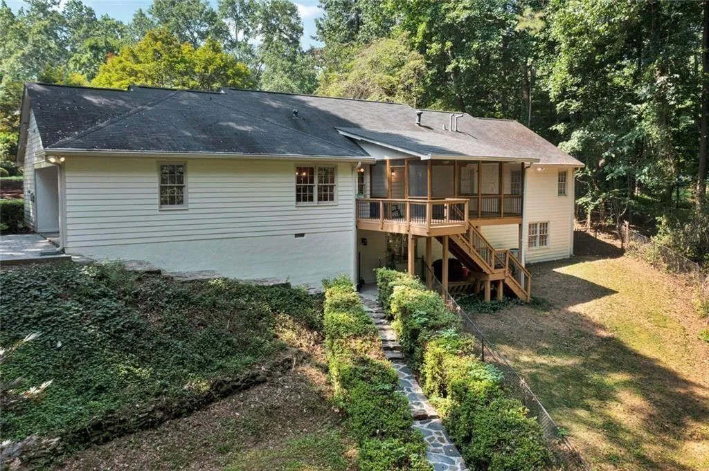 1590 Sunnybrook Farm Road Road, Atlanta, Georgia 30350, 5 Bedrooms Bedrooms, ,3 BathroomsBathrooms,Residential,For Sale,1590 Sunnybrook Farm Road Road,7603034