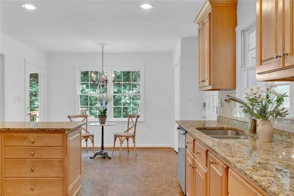 1590 Sunnybrook Farm Road Road, Atlanta, Georgia 30350, 5 Bedrooms Bedrooms, ,3 BathroomsBathrooms,Residential,For Sale,1590 Sunnybrook Farm Road Road,7603034
