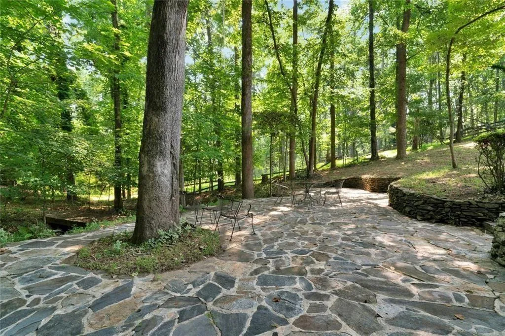 1590 Sunnybrook Farm Road Road, Atlanta, Georgia 30350, 5 Bedrooms Bedrooms, ,3 BathroomsBathrooms,Residential,For Sale,1590 Sunnybrook Farm Road Road,7603034