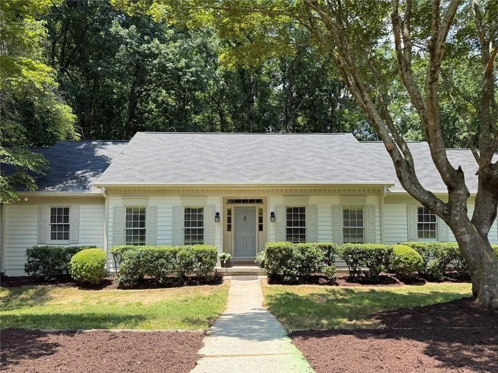 1590 Sunnybrook Farm Road Road, Atlanta, Georgia 30350, 5 Bedrooms Bedrooms, ,3 BathroomsBathrooms,Residential,For Sale,1590 Sunnybrook Farm Road Road,7603034