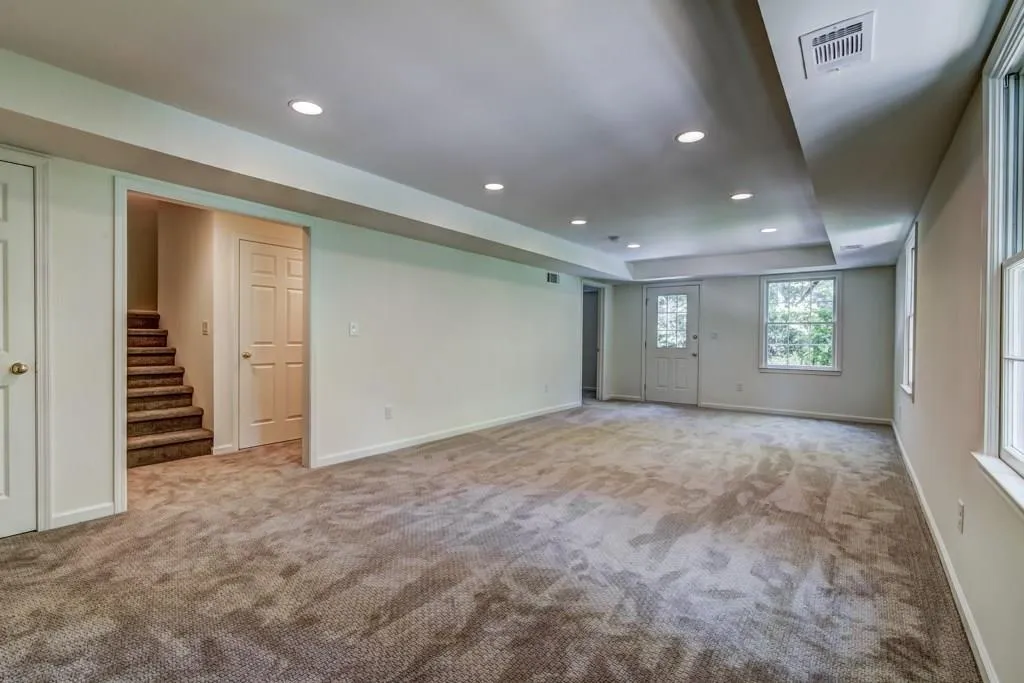 5200 High Point Road, Sandy Springs, Georgia 30342, 4 Bedrooms Bedrooms, ,3 BathroomsBathrooms,Residential,Sold,5200 High Point Road,5871006