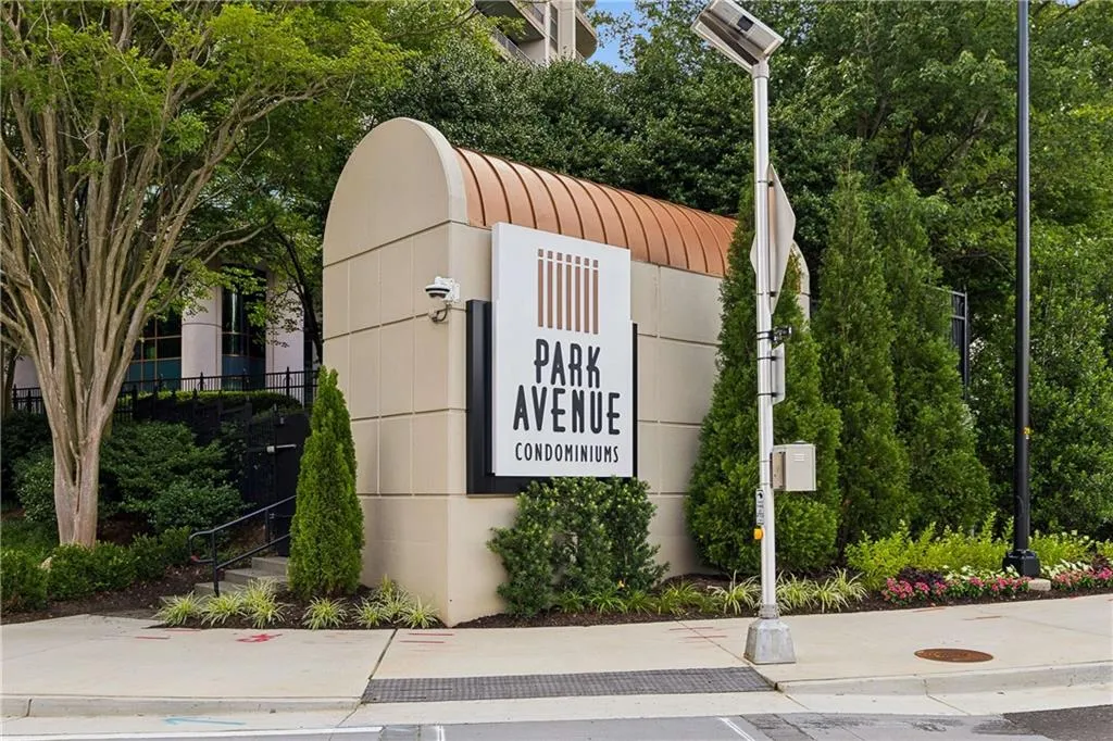 750 Park Avenue Ne Unit 18e, Atlanta, Georgia 30326, 2 Bedrooms Bedrooms, 0 ,2 BathroomsBathrooms,Residential,For Sale,750 Park Avenue Ne Unit 18e,7720110