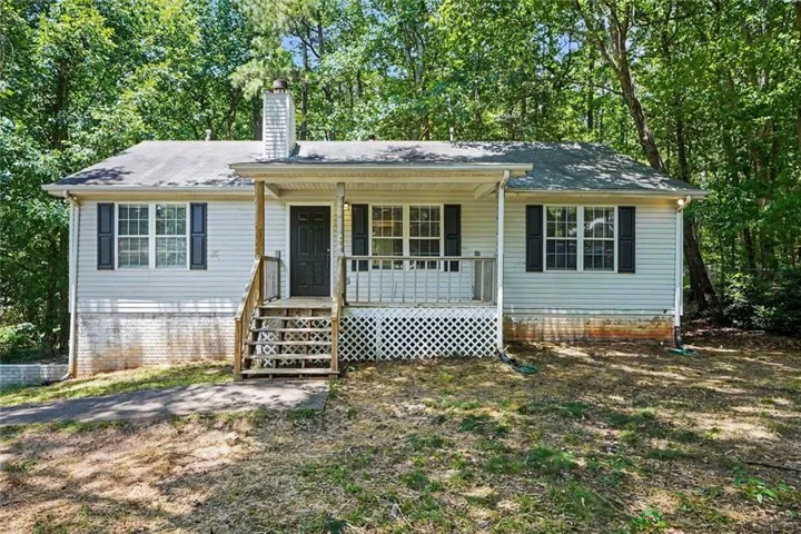 240 Spring Circle, Senoia, Georgia 30276