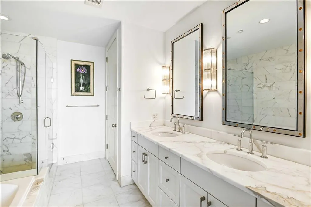 3630 Peachtree Road Ne Unit 2106, Atlanta, Georgia 30326, 1 Bedroom Bedrooms, ,1 BathroomBathrooms,Residential,For Sale,3630 Peachtree Road Ne Unit 2106,7663369