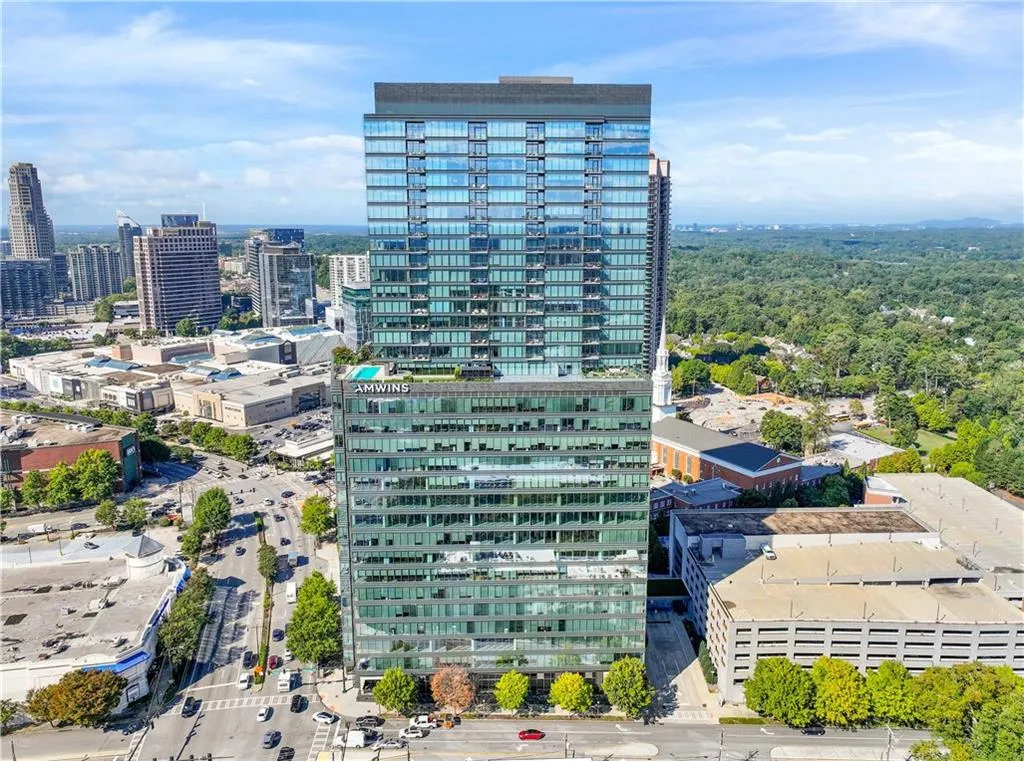 3630 Peachtree Road Ne Unit 2106, Atlanta, Georgia 30326, 1 Bedroom Bedrooms, ,1 BathroomBathrooms,Residential,For Sale,3630 Peachtree Road Ne Unit 2106,7663369