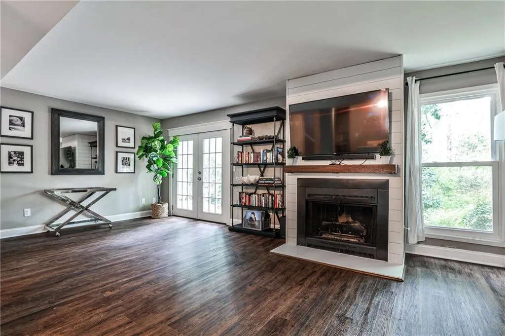 2302 Colonial Drive Ne, Brookhaven, Georgia 30319, 3 Bedrooms Bedrooms, ,2 BathroomsBathrooms,Residential,For Sale,2302 Colonial Drive Ne,7636079