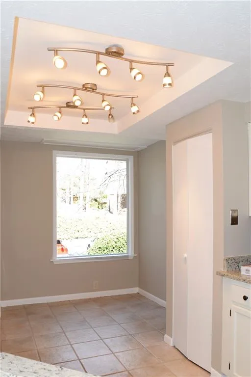 63 Dunwoody Springs Drive Unit D, Atlanta, Georgia 30328, 3 Bedrooms Bedrooms, ,2 BathroomsBathrooms,Residential,Sold,63 Dunwoody Springs Drive Unit D,5819165