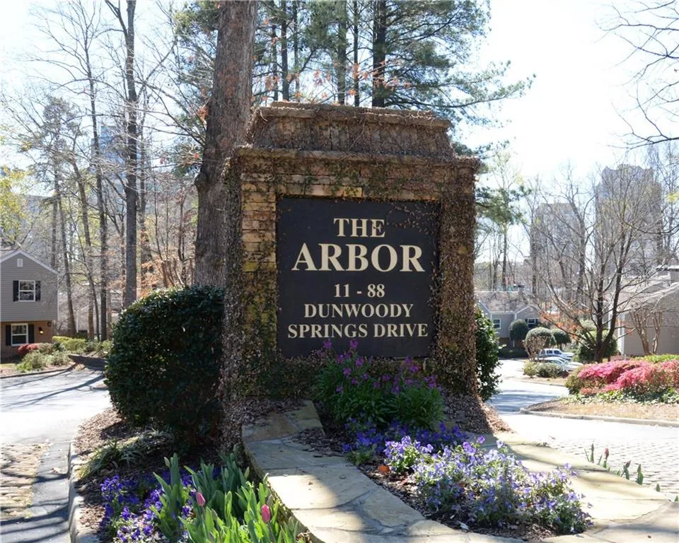 63 Dunwoody Springs Drive Unit D, Atlanta, Georgia 30328, 3 Bedrooms Bedrooms, ,2 BathroomsBathrooms,Residential,Sold,63 Dunwoody Springs Drive Unit D,5819165