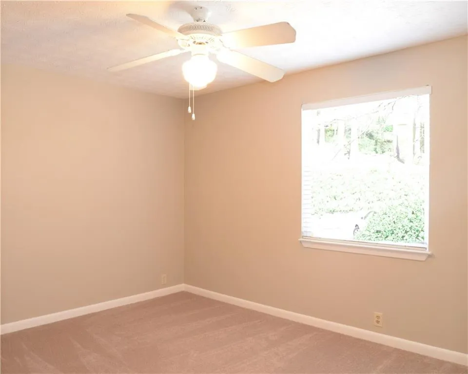 63 Dunwoody Springs Drive Unit D, Atlanta, Georgia 30328, 3 Bedrooms Bedrooms, ,2 BathroomsBathrooms,Residential,Sold,63 Dunwoody Springs Drive Unit D,5819165