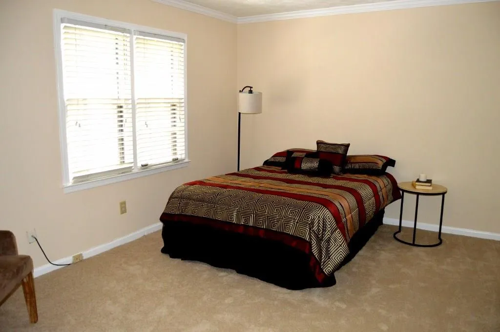 73 Monet Court Nw, Atlanta, Georgia 30327, 2 Bedrooms Bedrooms, ,2 BathroomsBathrooms,Residential,Sold,73 Monet Court Nw,5652193