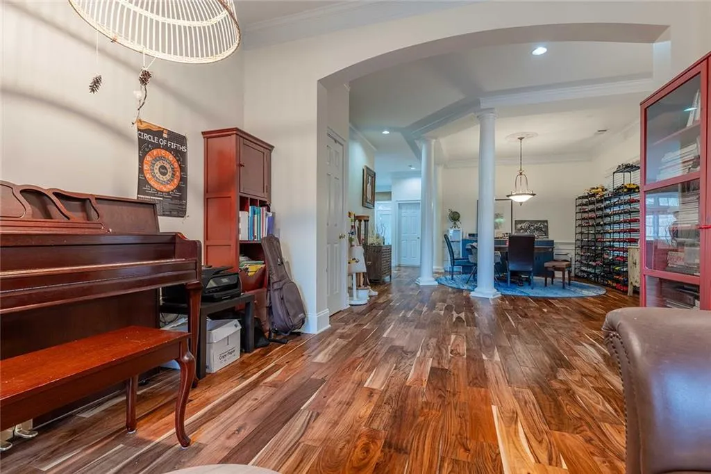Atlanta, Georgia 30319, 5 Bedrooms Bedrooms, ,4 BathroomsBathrooms,Residential,For Sale,7696012