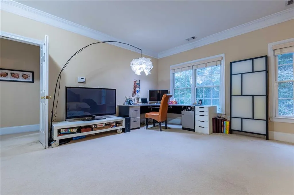 Atlanta, Georgia 30319, 5 Bedrooms Bedrooms, ,4 BathroomsBathrooms,Residential,For Sale,7696012