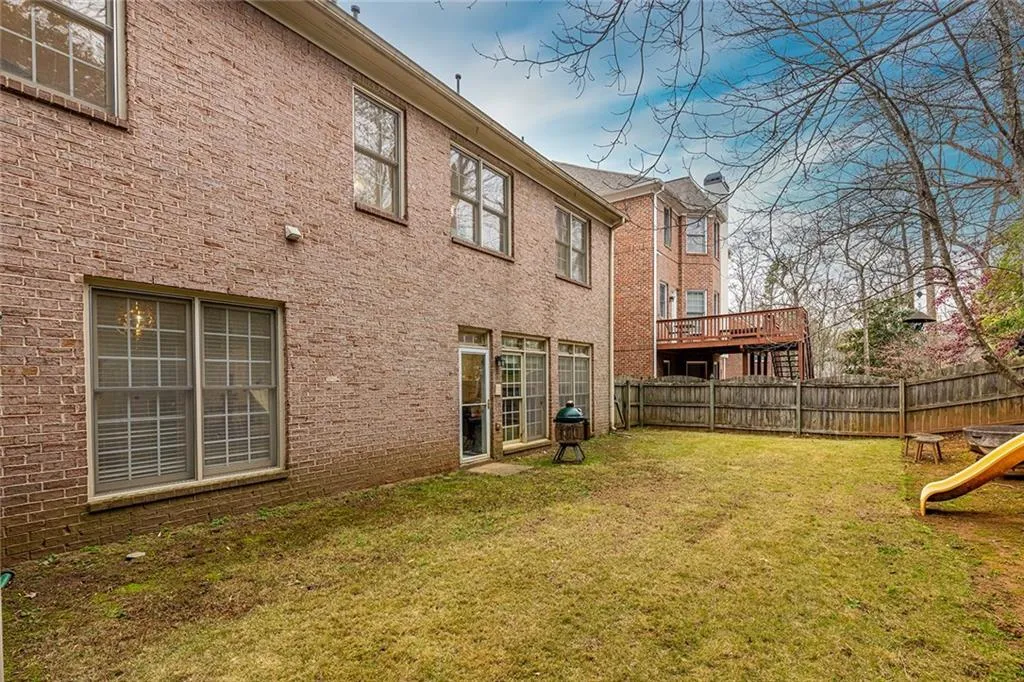 Atlanta, Georgia 30319, 5 Bedrooms Bedrooms, ,4 BathroomsBathrooms,Residential,For Sale,7696012