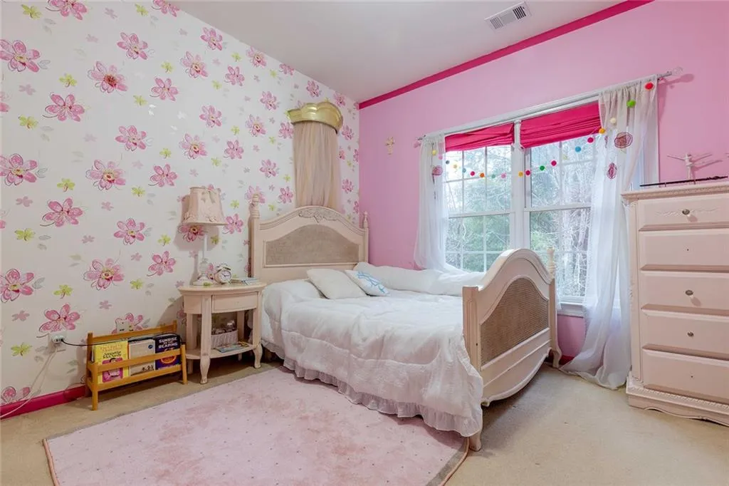 Atlanta, Georgia 30319, 5 Bedrooms Bedrooms, ,4 BathroomsBathrooms,Residential,For Sale,7696012