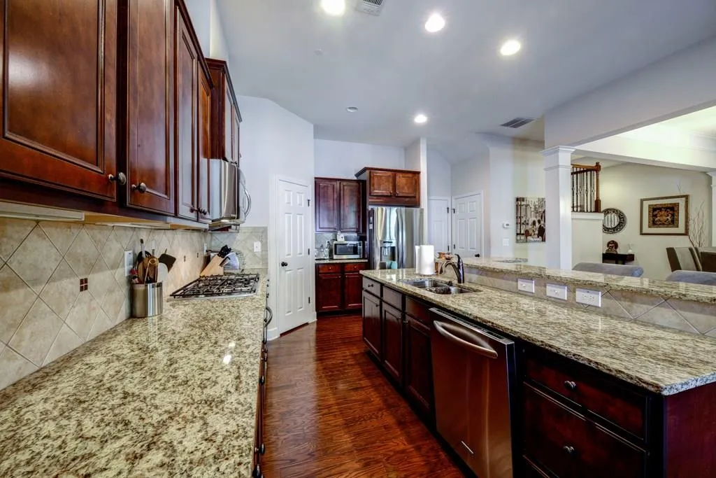 5578 High Point Road, Atlanta, Georgia 30342, 3 Bedrooms Bedrooms, ,3 BathroomsBathrooms,Residential,Sold,5578 High Point Road,5721705