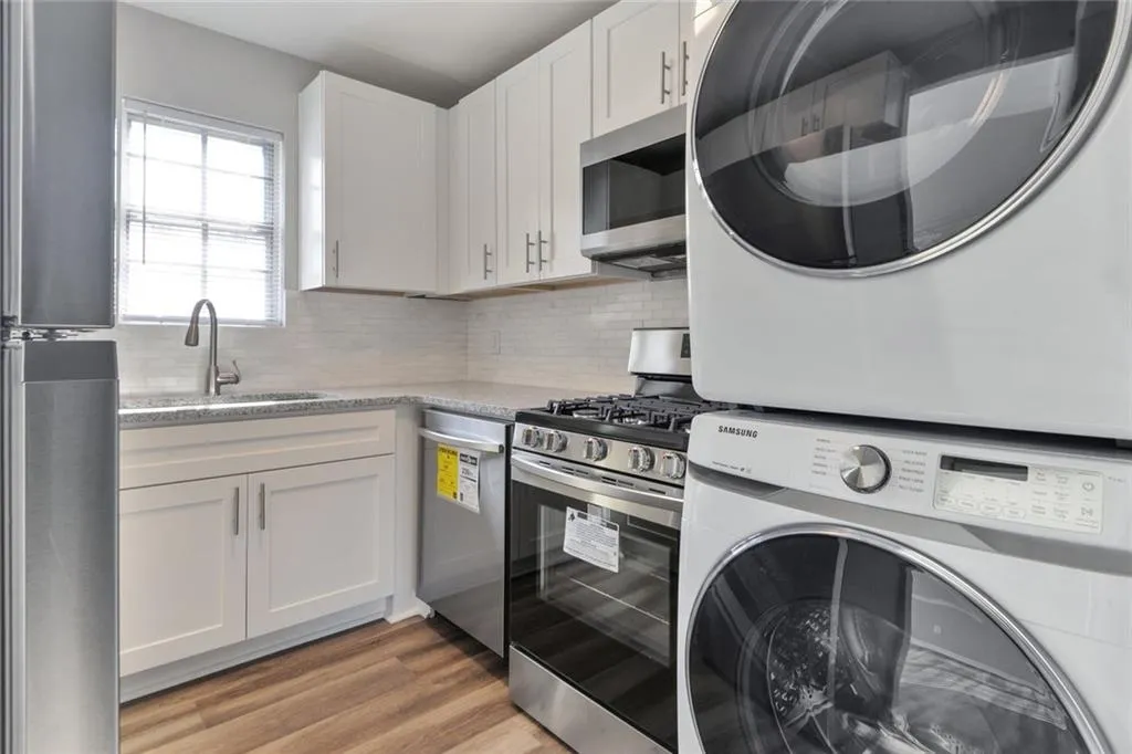 5579 Kingsport Drive Bldg 23, Sandy Springs, Georgia 30342, 2 Bedrooms Bedrooms, ,1 BathroomBathrooms,Residential,Sold,5579 Kingsport Drive Bldg 23,6821003