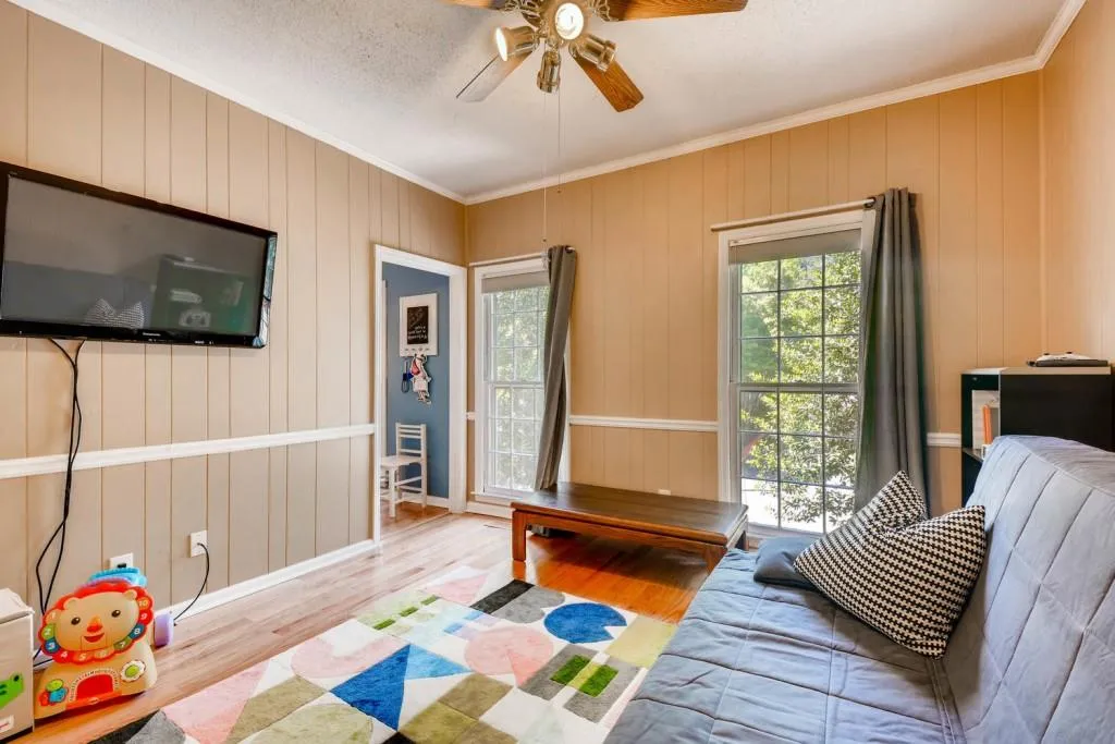 404 Brandywine Circle, Atlanta, Georgia 30350, 3 Bedrooms Bedrooms, ,2 BathroomsBathrooms,Residential,Sold,404 Brandywine Circle,6009987