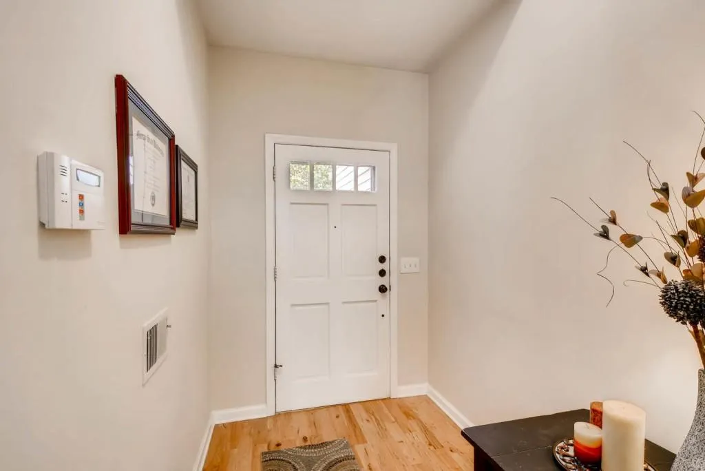 404 Brandywine Circle, Atlanta, Georgia 30350, 3 Bedrooms Bedrooms, ,2 BathroomsBathrooms,Residential,Sold,404 Brandywine Circle,6009987