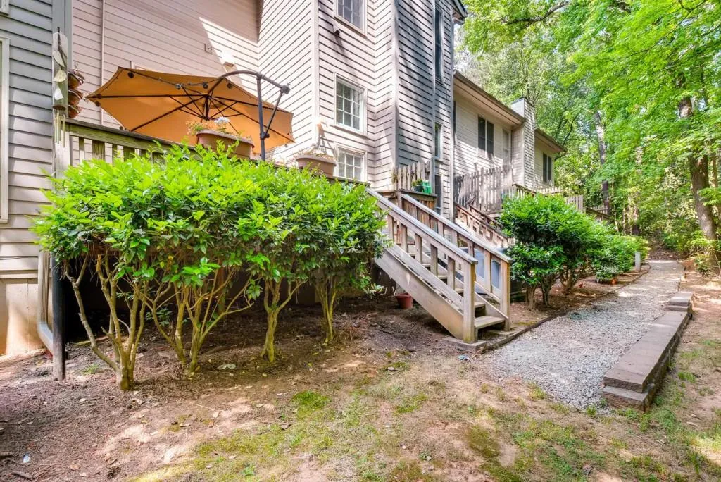 404 Brandywine Circle, Atlanta, Georgia 30350, 3 Bedrooms Bedrooms, ,2 BathroomsBathrooms,Residential,Sold,404 Brandywine Circle,6009987