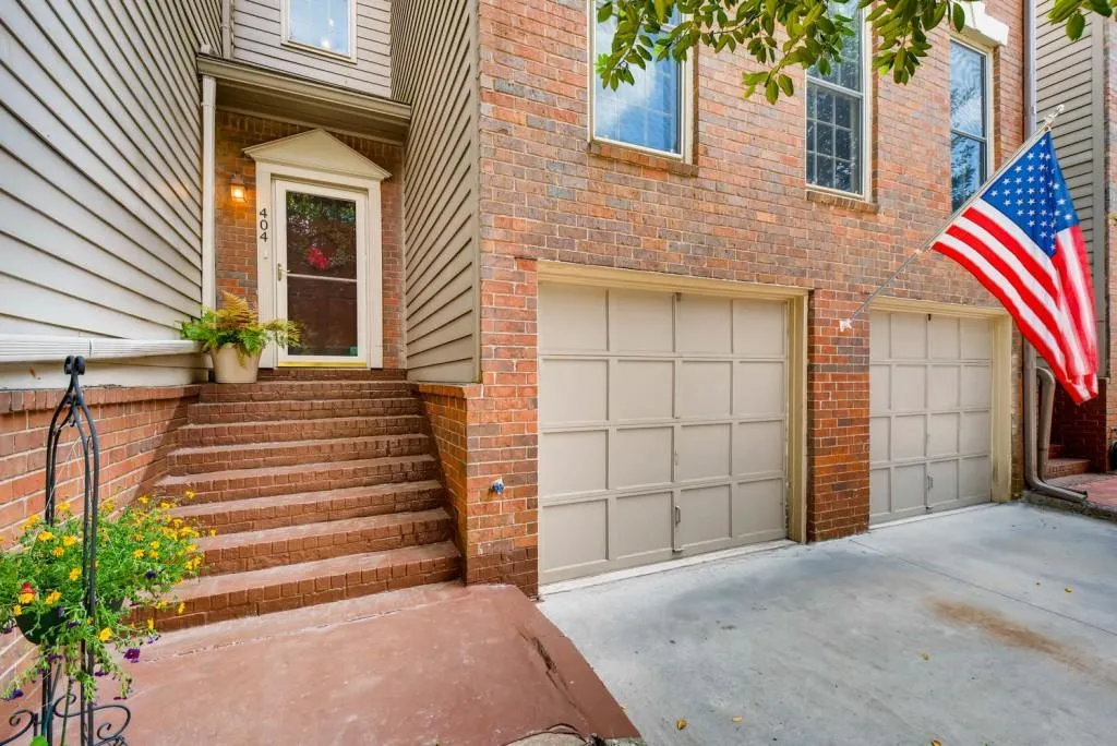 404 Brandywine Circle, Atlanta, Georgia 30350, 3 Bedrooms Bedrooms, ,2 BathroomsBathrooms,Residential,Sold,404 Brandywine Circle,6009987