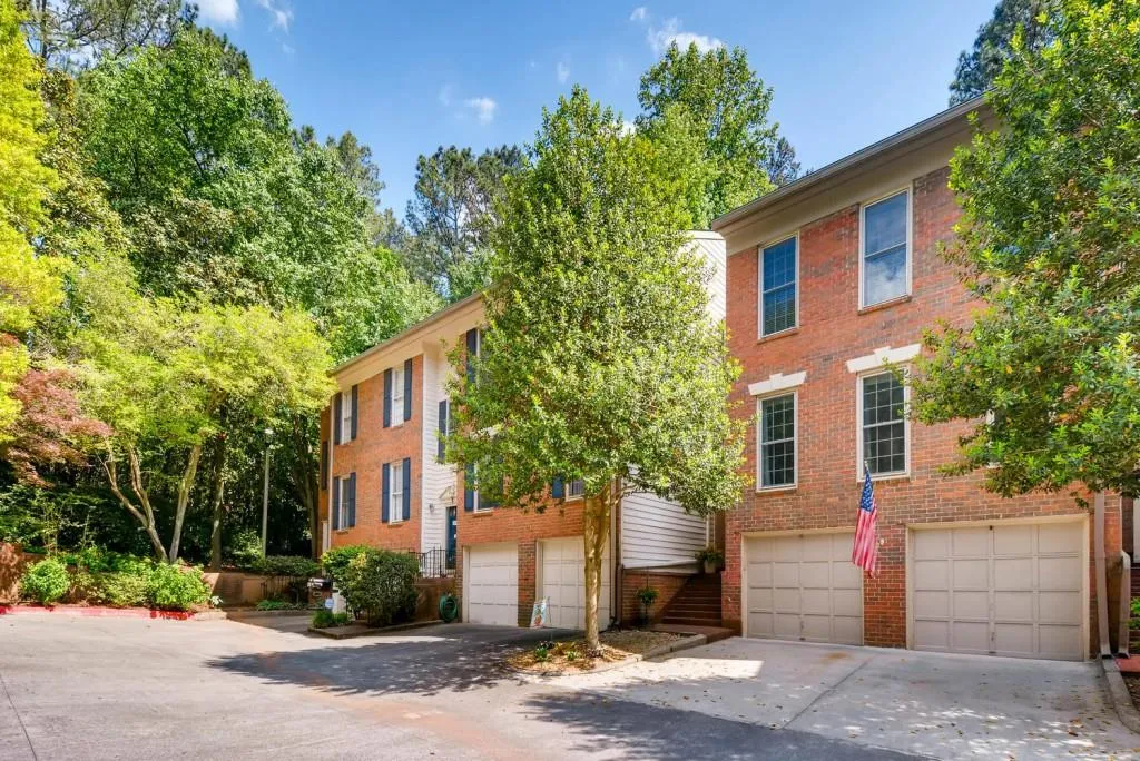 404 Brandywine Circle, Atlanta, Georgia 30350, 3 Bedrooms Bedrooms, ,2 BathroomsBathrooms,Residential,Sold,404 Brandywine Circle,6009987