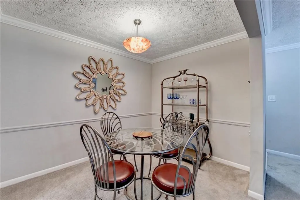 5149 Roswell Road Unit 7, Atlanta, Georgia 30342, 2 Bedrooms Bedrooms, ,1 BathroomBathrooms,Residential,For Sale,5149 Roswell Road Unit 7,7706809